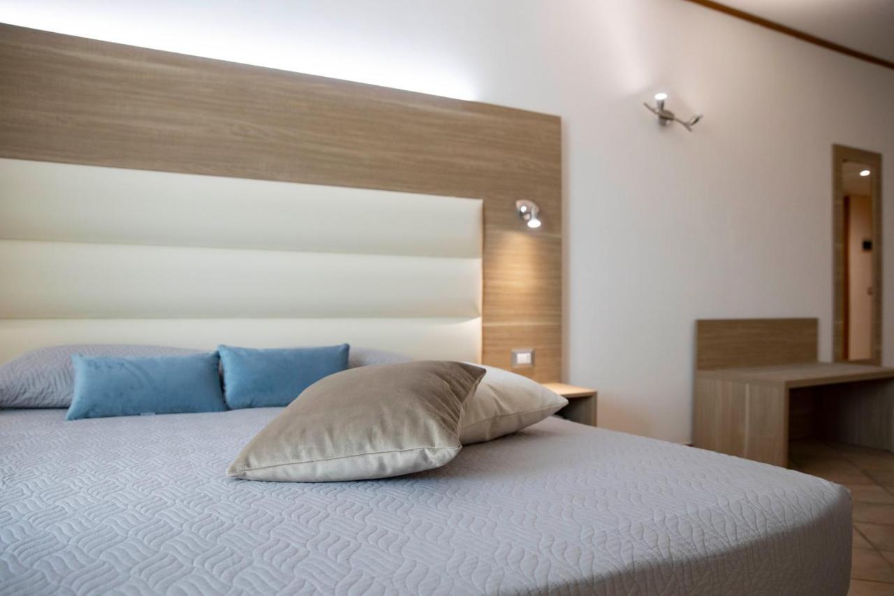 Pegasus Hotel Sassari Esterno foto