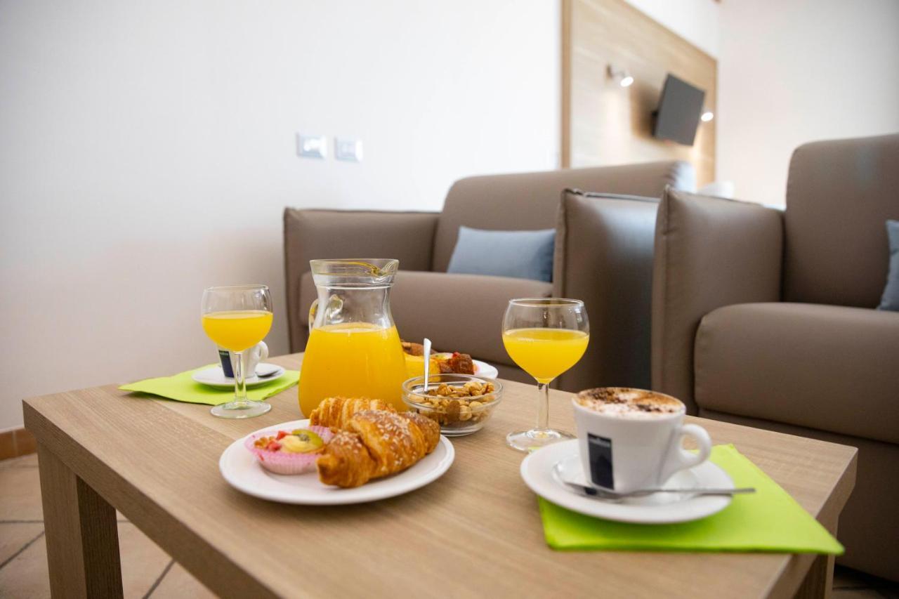 Pegasus Hotel Sassari Esterno foto