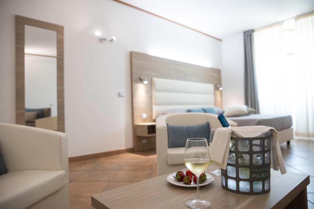 Pegasus Hotel Sassari Esterno foto