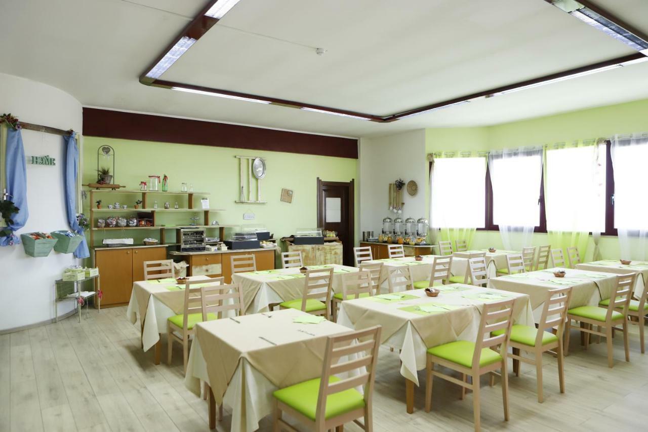 Pegasus Hotel Sassari Esterno foto